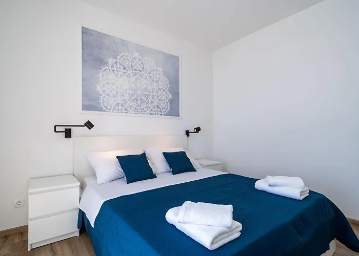 Nina & Paula - Paula Apartmán Štikovica