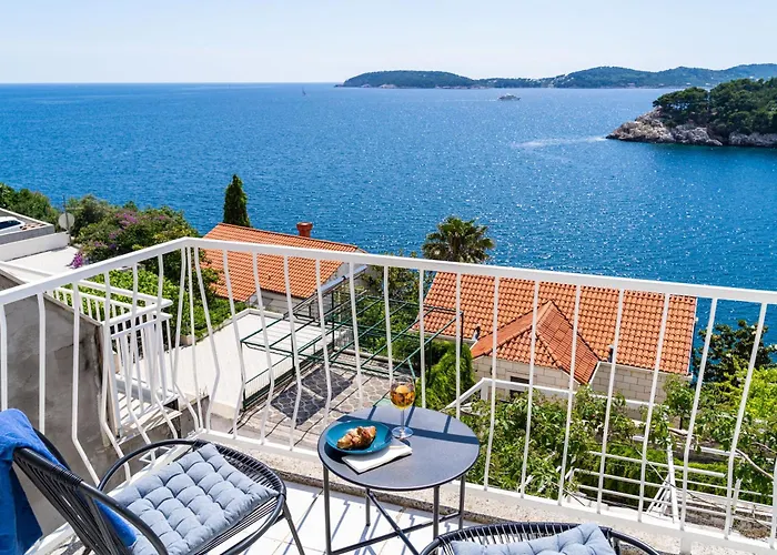 Nina & Paula - Paula Apartmán Štikovica
